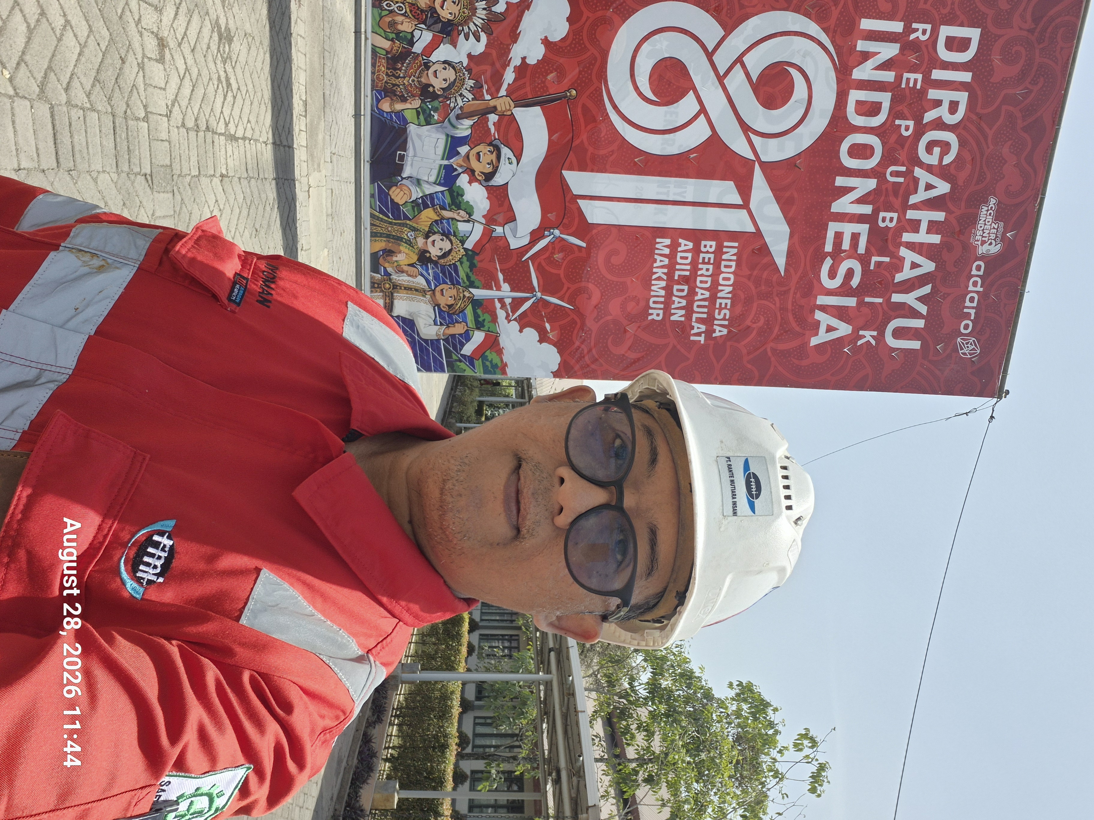 Nyoman putrasta
