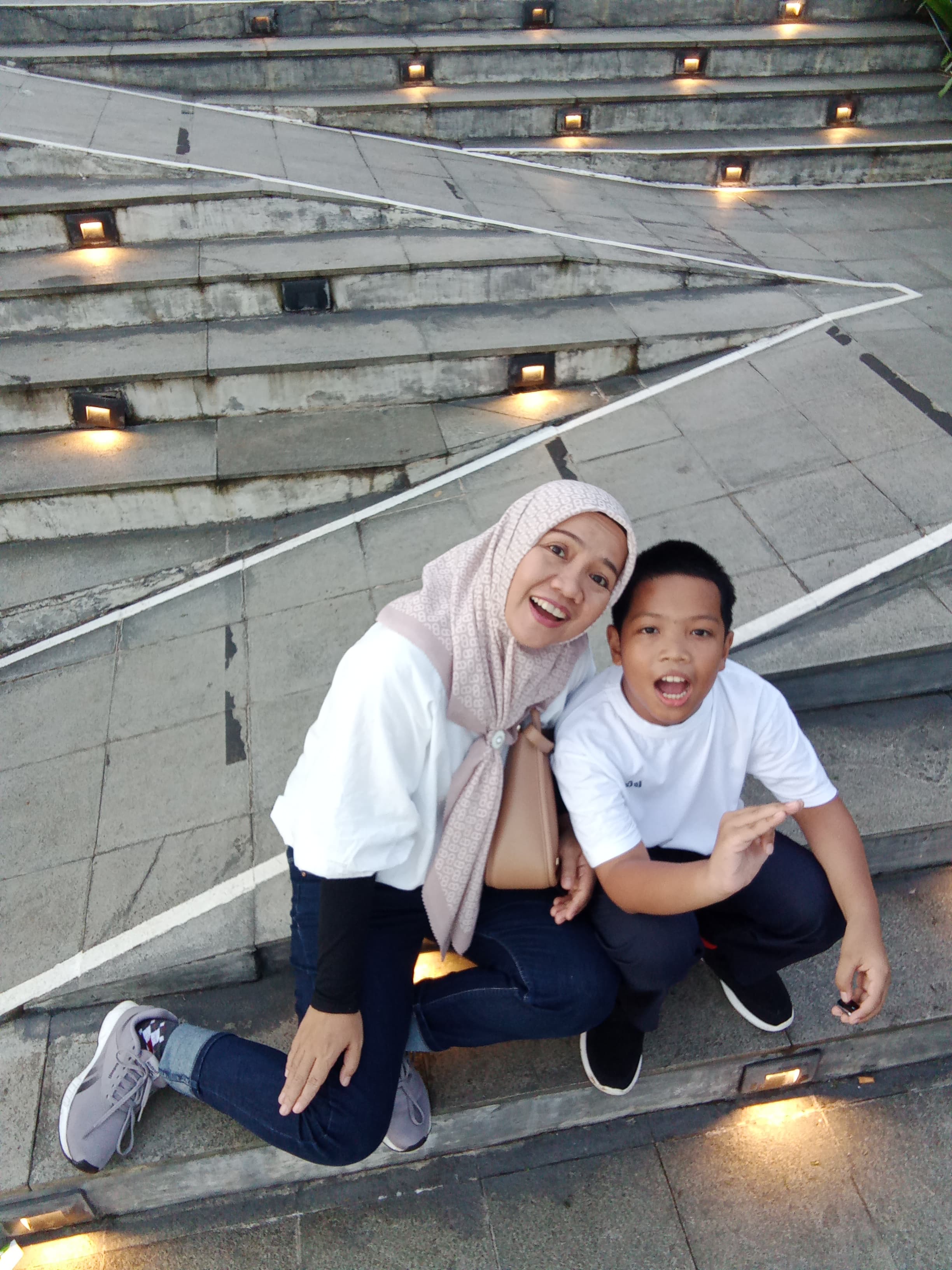 May sriyantih