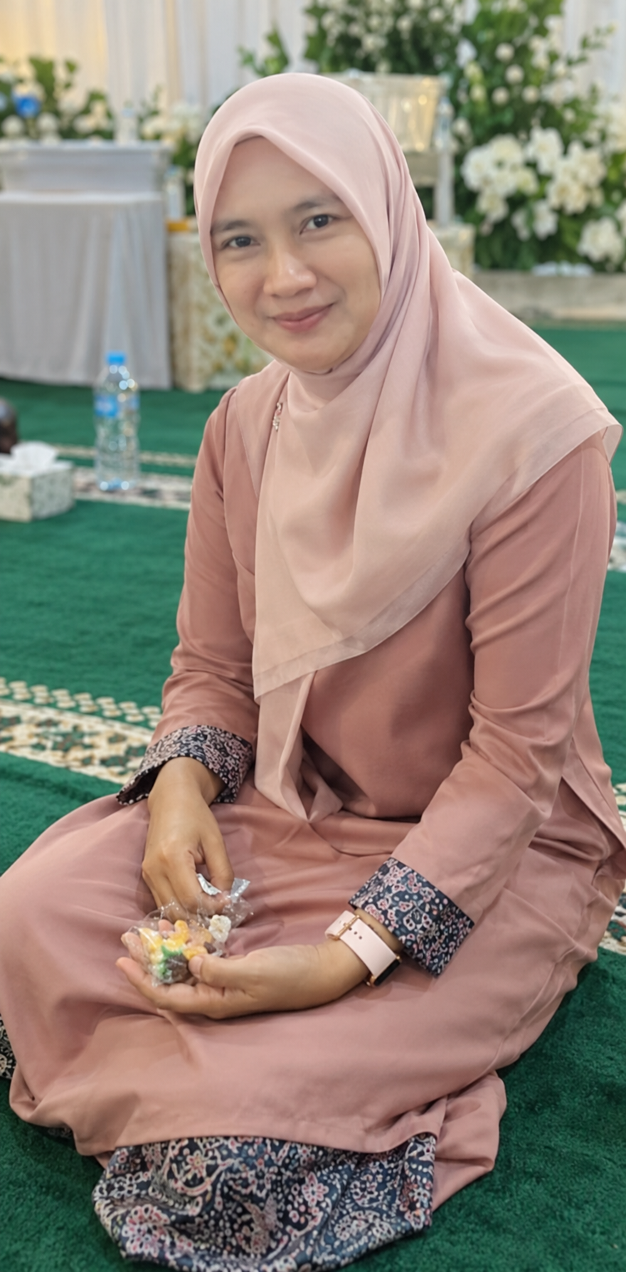 R. Yenie Sintha